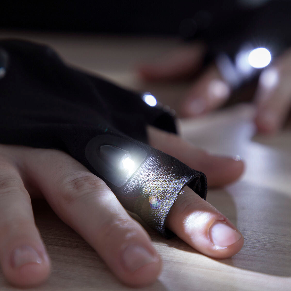 LED-Licht-Handschuhe Do-it-yourself und Werkzeuge, Prävention und Sicherheit InnovaGoods   